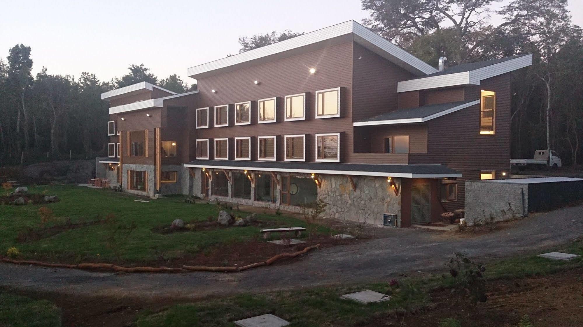 Hotel Lodge Las Cascadas Puerto Clocker Kültér fotó